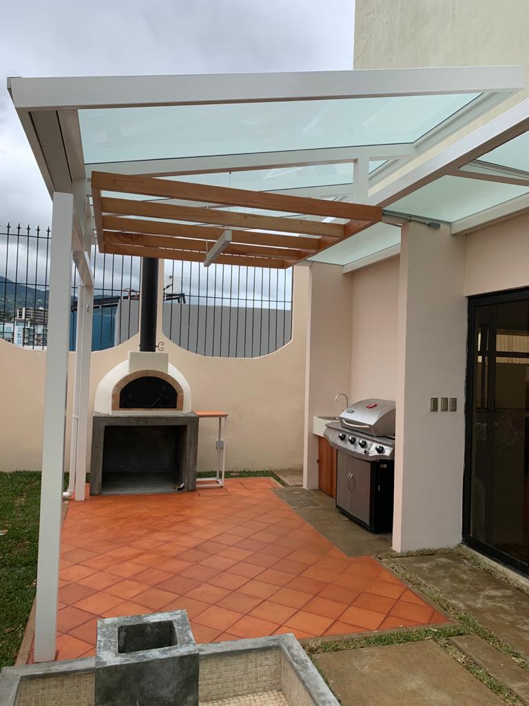 Construcción de terraza residencia Escazú (10)