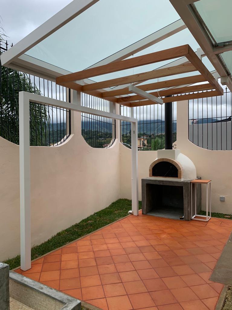 Construcción de terraza residencia Escazú (9)