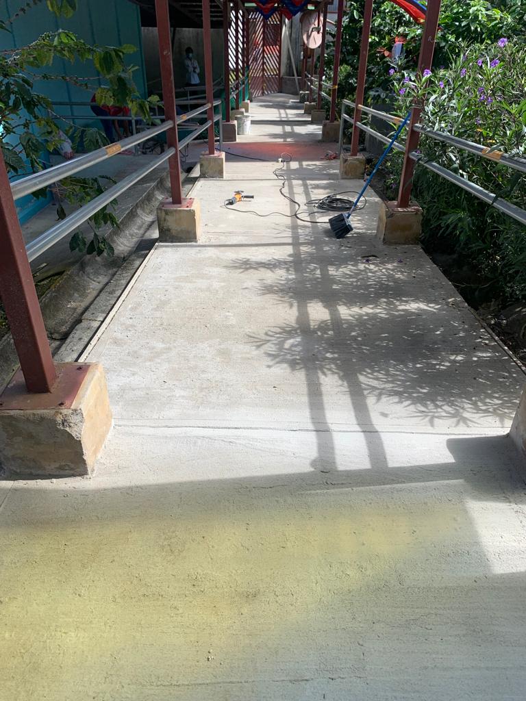 Reconstrucción y Mejora Acceso en concreto, CTP Tirrases (4)