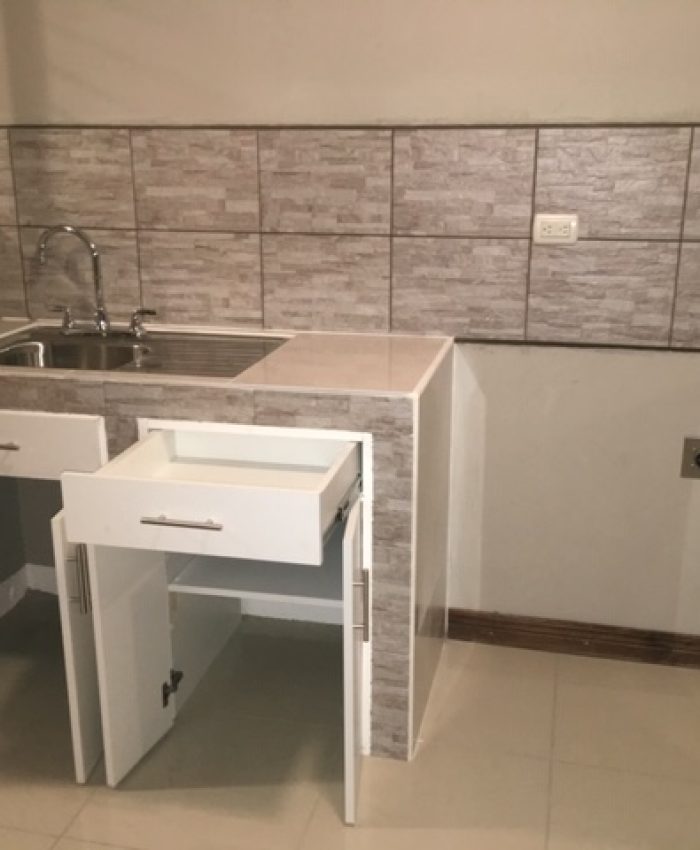 Construcción de muebles y acondicionamiento de espacios internos